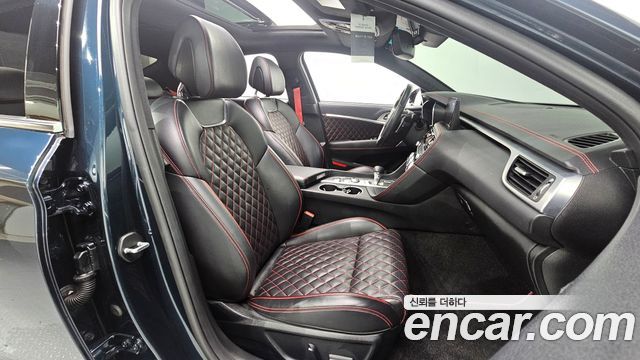 Genesis G70 Gasoline 2.0T 4WD 2023 — фото 26
