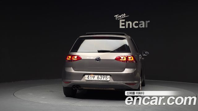 Volkswagen Golf (VII) 2.0 TDI 2015 — фото 4