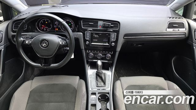 Volkswagen Golf (VII) 2.0 TDI 2015 — фото 7