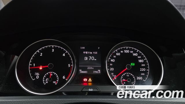 Volkswagen Golf (VII) 2.0 TDI 2015 — фото 8