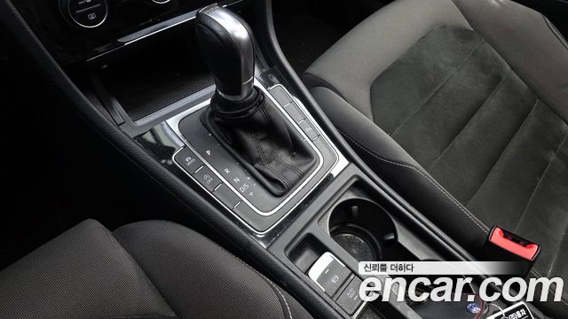Volkswagen Golf (VII) 2.0 TDI 2015 — фото 9