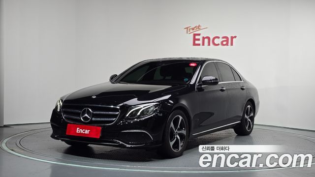 Mercedes-Benz E-Class (W213) E250 Avantgarde 2020 — фото 1