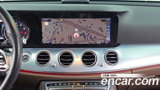 Mercedes-Benz E-Class (W213) E250 Avantgarde 2020 — фото 12