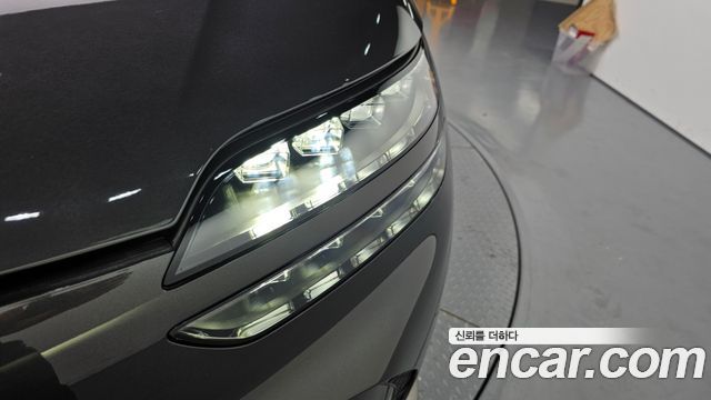 Genesis GV60 Standard AWD 2023 — фото 22