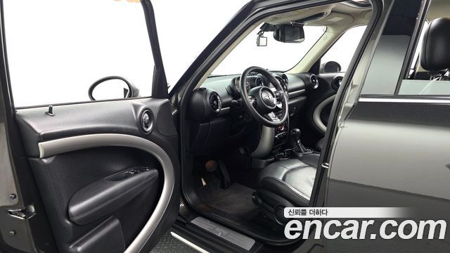 MINI Cooper D Countryman ALL4 1st 2015 — фото 10