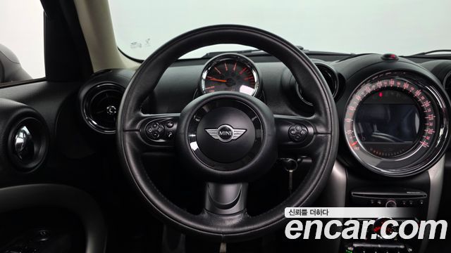 MINI Cooper D Countryman ALL4 1st 2015 — фото 17