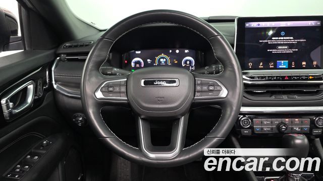Jeep Compass (II) S 2.4 AWD 2022 — фото 17