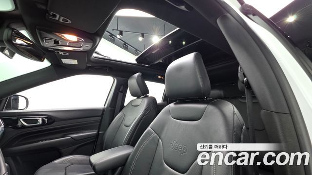 Jeep Compass (II) S 2.4 AWD 2022 — фото 22