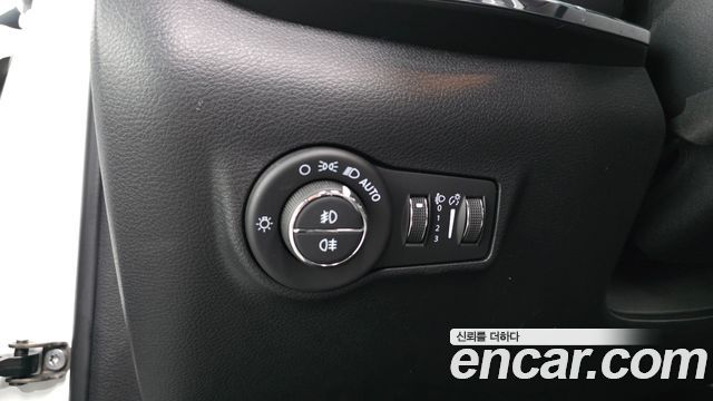 Jeep Compass (II) S 2.4 AWD 2022 — фото 34