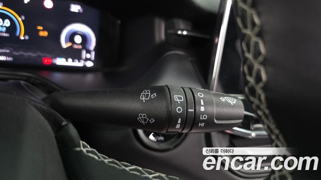 Jeep Compass (II) S 2.4 AWD 2022 — фото 39