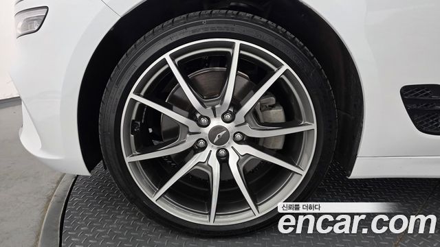 Genesis G70 Gasoline 3.3T 4WD 2023 — фото 5
