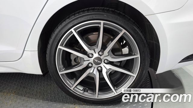 Genesis G70 Gasoline 3.3T 4WD 2023 — фото 27