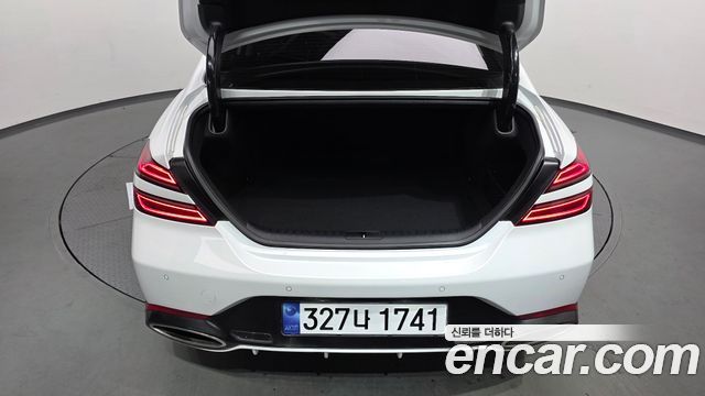 Genesis G70 Gasoline 3.3T 4WD 2023 — фото 36