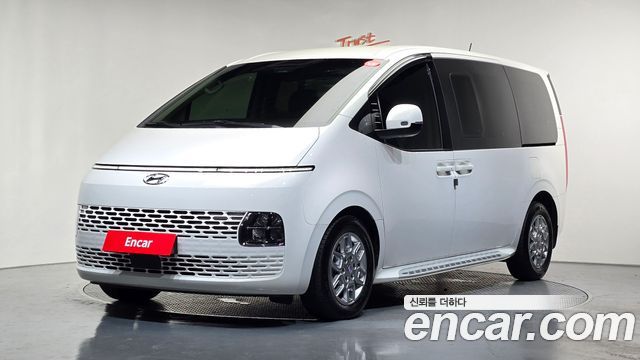 Hyundai Staria Cargo 5-Seater Modern 2023 — фото 1