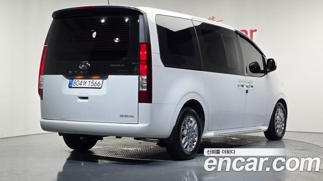 Hyundai Staria Cargo 5-Seater Modern 2023 — фото 2