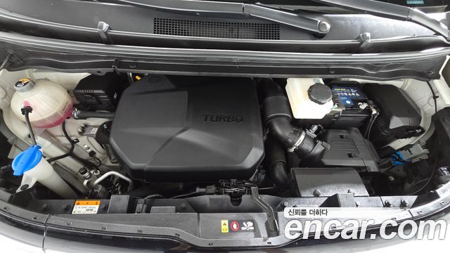Hyundai Staria Cargo 5-Seater Modern 2023 — фото 6