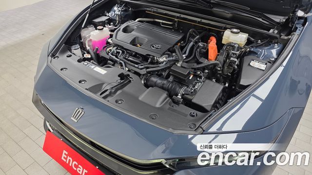 Toyota Crown Crossover 2.5 4WD Hybrid 2025 — фото 6