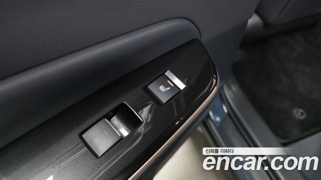 Toyota Crown Crossover 2.5 4WD Hybrid 2025 — фото 20
