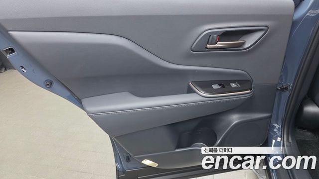 Toyota Crown Crossover 2.5 4WD Hybrid 2025 — фото 25