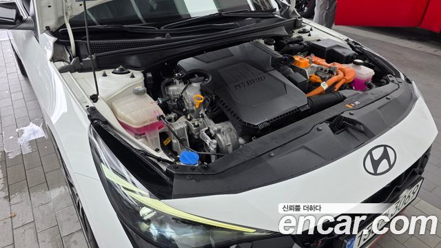 Hyundai Avante Hybrid (CN7) Inspiration 2021 — фото 6