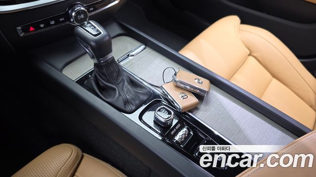 Volvo S60 (III) T5 Inscroption 2020 — фото 9