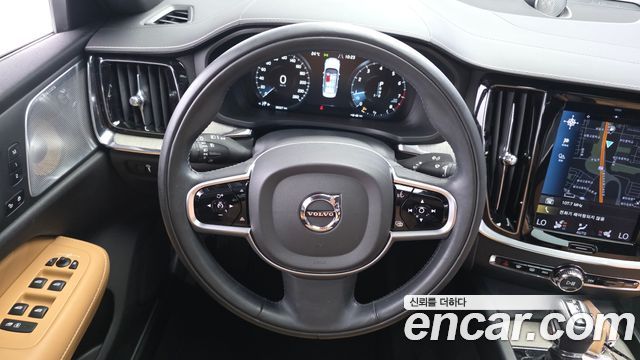 Volvo S60 (III) T5 Inscroption 2020 — фото 13