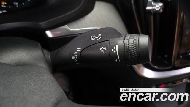 Volvo S60 (III) T5 Inscroption 2020 — фото 18