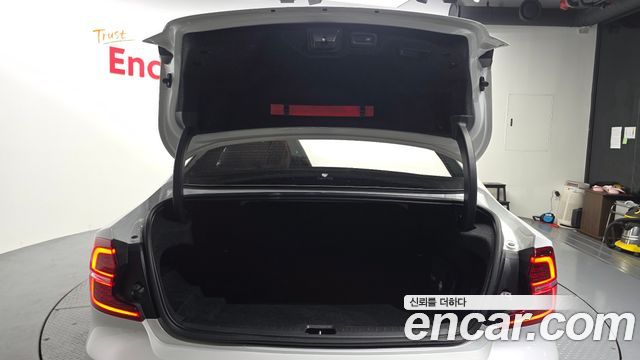 Volvo S60 (III) T5 Inscroption 2020 — фото 19
