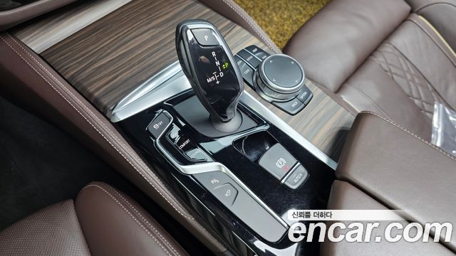 BMW 5 Series (G30) 520d M Sport Package Plus 2017 — фото 9