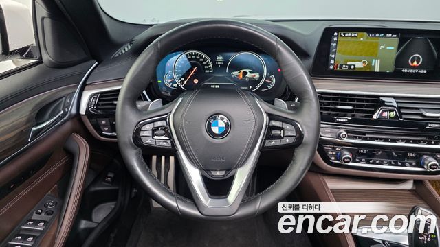 BMW 5 Series (G30) 520d M Sport Package Plus 2017 — фото 13