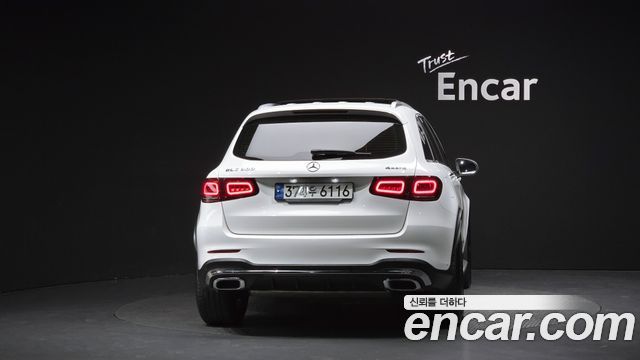 Mercedes-Benz GLC-Class (X253) GLC300 4MATIC 2022 — фото 4