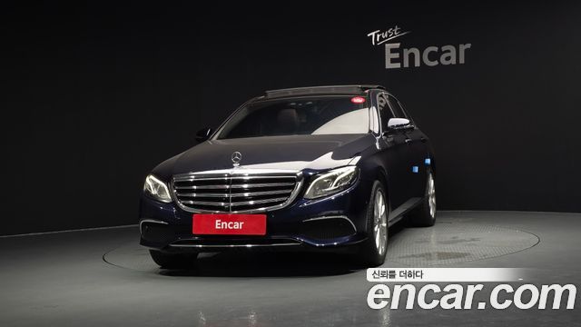 Mercedes-Benz E-Class (W213) E300 4MATIC Exclusive 2019 — фото 3