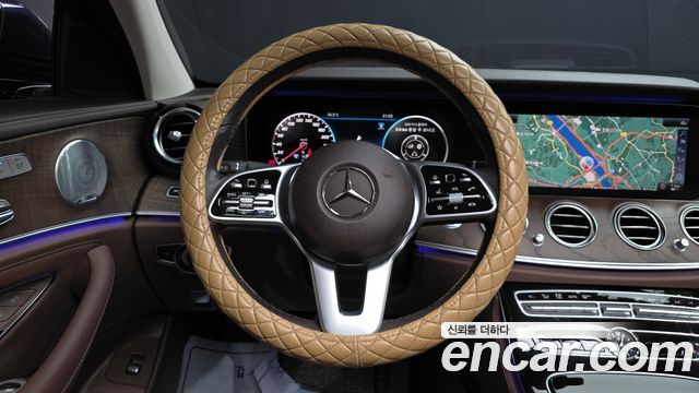 Mercedes-Benz E-Class (W213) E300 4MATIC Exclusive 2019 — фото 13
