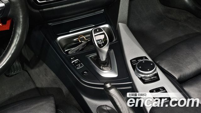 BMW 4 Series (F32) 428i M Sport Convertible 2015 — фото 9