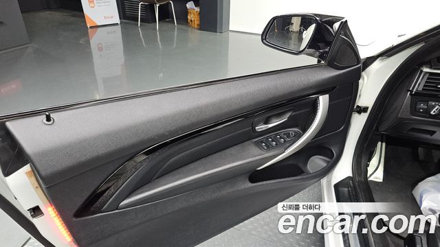 BMW 4 Series (F32) 428i M Sport Convertible 2015 — фото 30