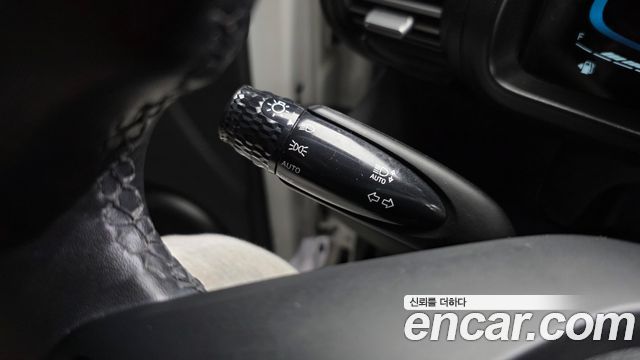 Hyundai Casper Inspiration 2023 — фото 15