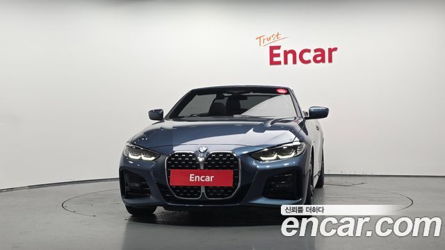 BMW 4 Series (G22) 420i M Sport Convertible 2023 — фото 3