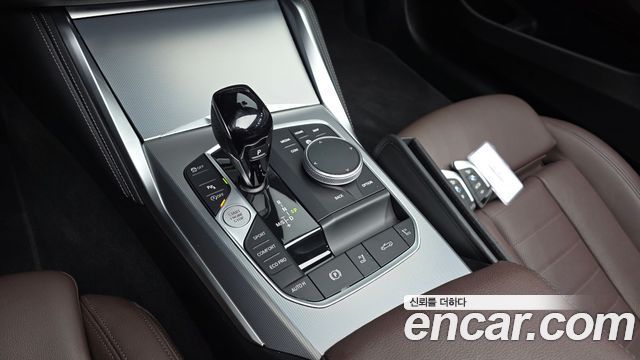 BMW 4 Series (G22) 420i M Sport Convertible 2023 — фото 9