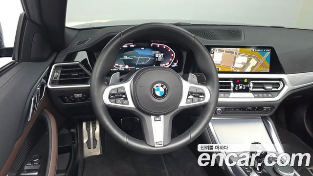 BMW 4 Series (G22) 420i M Sport Convertible 2023 — фото 12