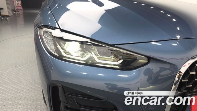 BMW 4 Series (G22) 420i M Sport Convertible 2023 — фото 22