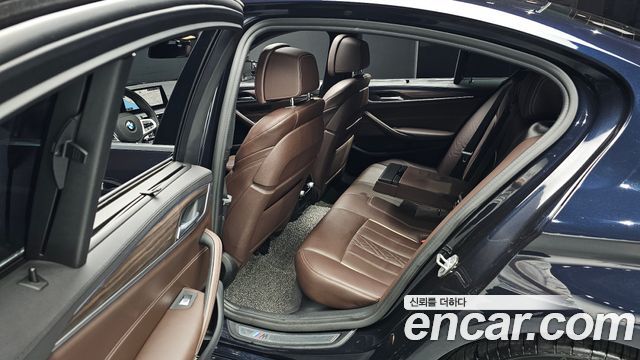 BMW 5 Series (G30) 530i M Sport Package Plus 2020 — фото 12