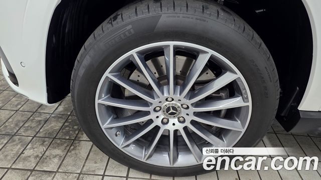 Mercedes-Benz GLE-Class (W167) GLE450 4MATIC 2025 — фото 5
