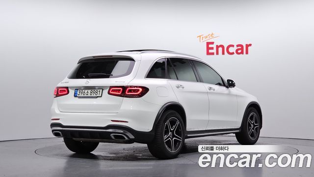 Mercedes-Benz GLC-Class (X253) GLC300 4MATIC 2022 — фото 2