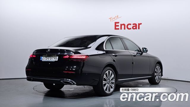 Mercedes-Benz E-Class (W213) E350 4MATIC Exclusive 2023 — фото 2