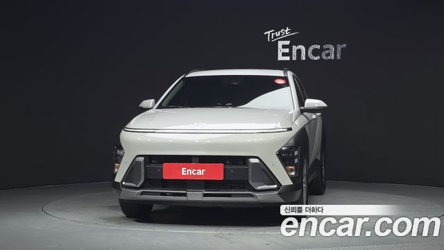 Hyundai Kona (SX2) Gasoline 1.6 Turbo 4WD Premium 2023 — фото 3