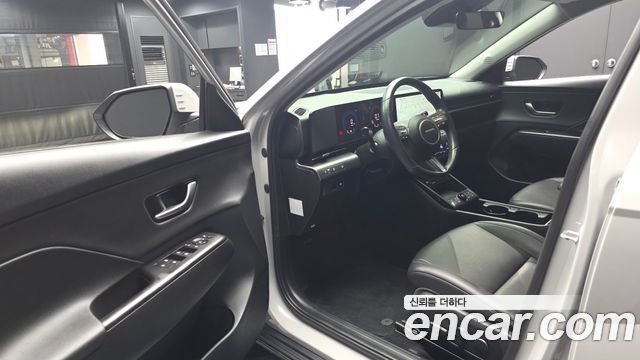 Hyundai Kona (SX2) Gasoline 1.6 Turbo 4WD Premium 2023 — фото 10
