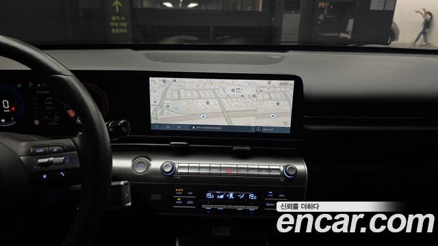 Hyundai Kona (SX2) Gasoline 1.6 Turbo 4WD Premium 2023 — фото 14