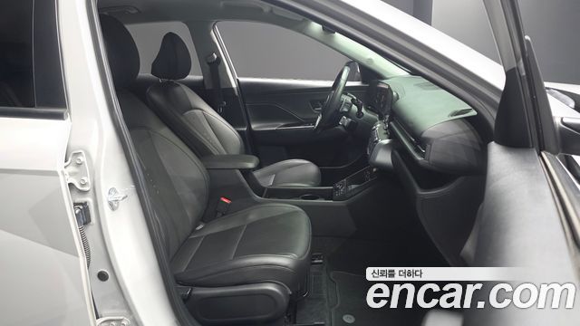 Hyundai Kona (SX2) Gasoline 1.6 Turbo 4WD Premium 2023 — фото 26