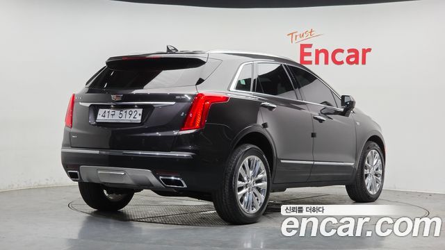 Cadillac XT5 3.6 Platinum 2019 — фото 2