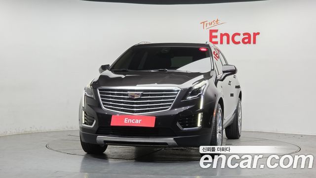 Cadillac XT5 3.6 Platinum 2019 — фото 3